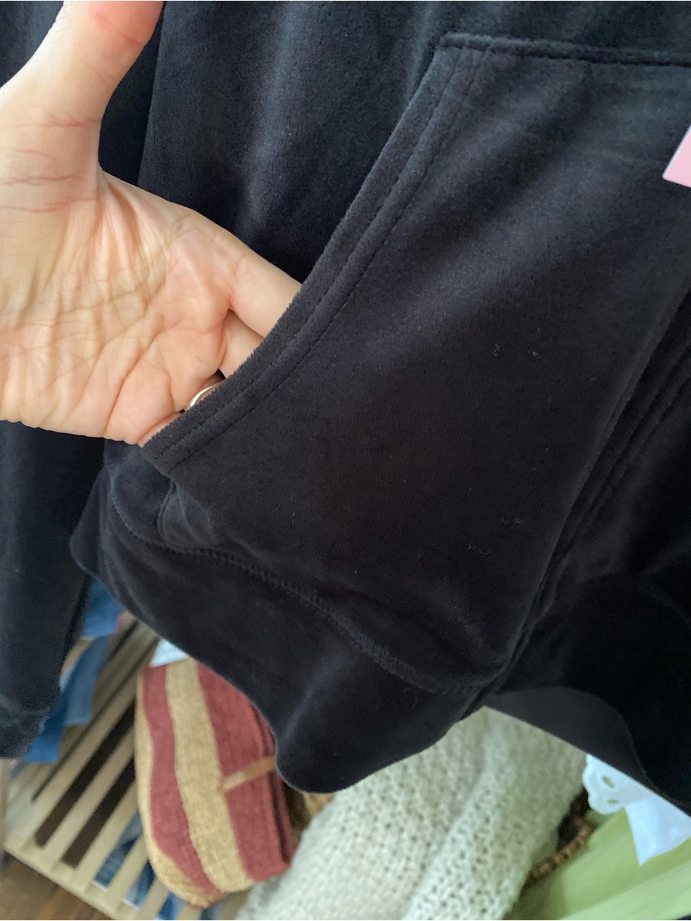 JUICY COUTURE Black Velour Pants & Hooded Sweatshirt Set with Silver JC Logo! 🖤 - Picture 10 of 16